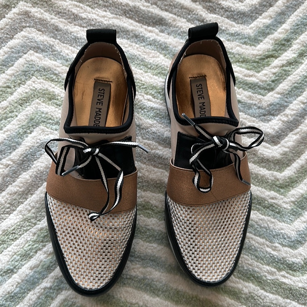 Steve Madden shoes in great shape